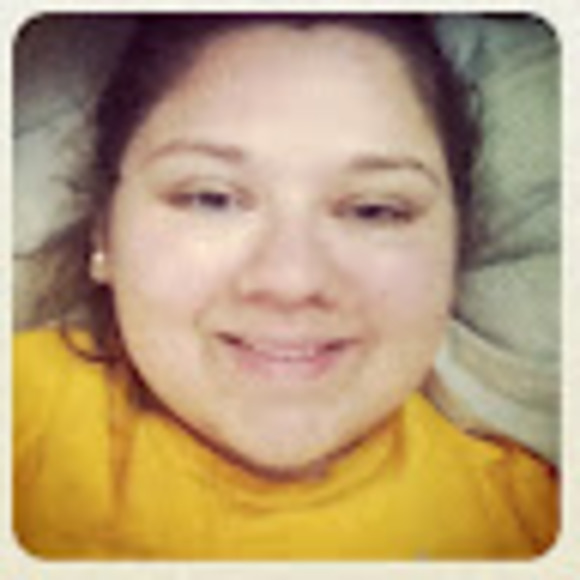 Meet your Posher, Tonya - Picture 1 of 1